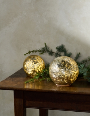 Glow LED Orb – 11.5cm