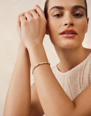 Gold Plated Delicate Beaded Bracelet