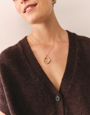 Gold Plated Molten Circle Pendant Necklace
