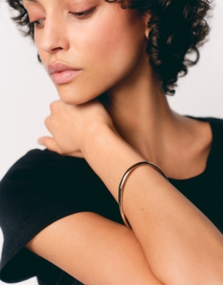 Gold-plated Organic Shape Bangle