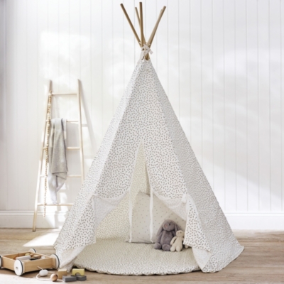 white company play gym
