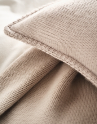 Hadlow Cushion