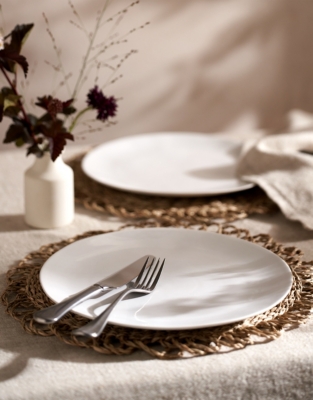 Hampton Dinner Plate