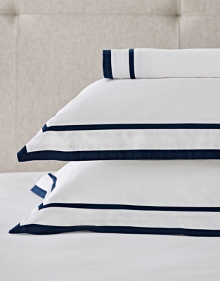 White/Navy