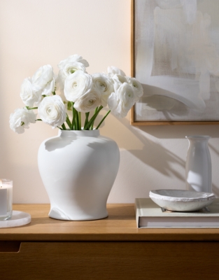 Hanworth Vase