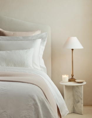 Harris Table Lamp – Antique Brass