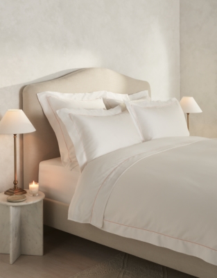 Harris Table Lamp – Antique Brass