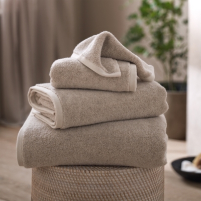  Luxury White Bath Towels Large - Circlet Egyptian