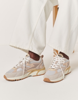 Hoff California Sporty Runners