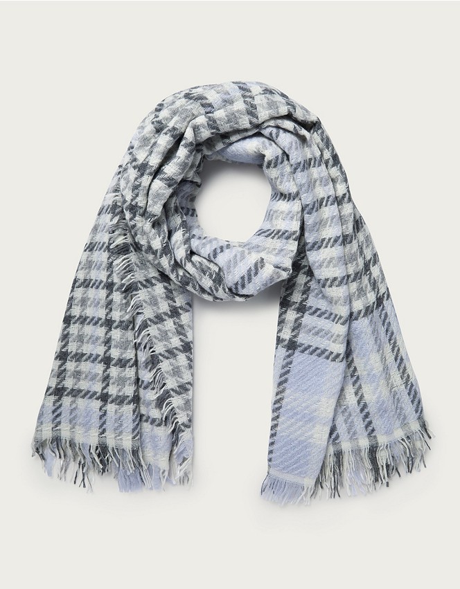 Houndstooth Blanket Scarf | Hats, Scarves & Gloves | The White Company UK