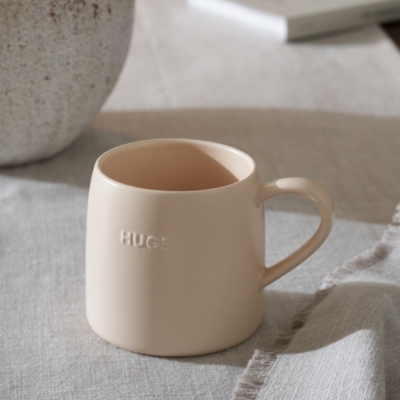 Hugs Mug