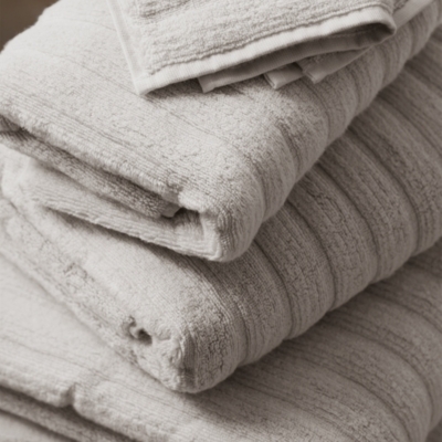  Purely Indulgent 100% HydroCotton, Includes: 2 Luxury Bath  Towels, 2 Hand Towels & 2 Washcloths, Quality, Ultra Soft Towel Set