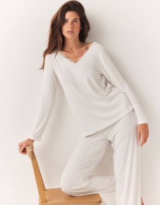 White V-Neck Micromodal Pyjama Top – Yawn