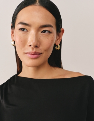 Jersey Asymmetric Batwing Top