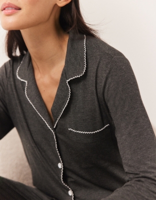 Jersey Stitch Edge Classic Pajama Set