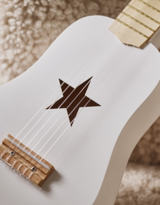 Kid’s Concept Wooden Guitar