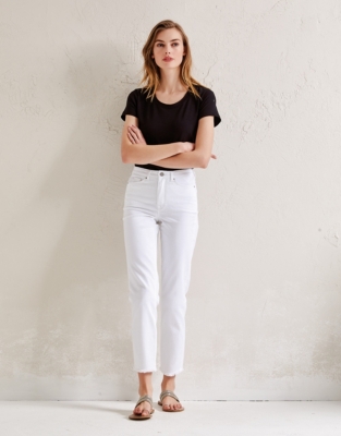 Kingston Frayed Crop Jeans Clothing Sale The White Company UK