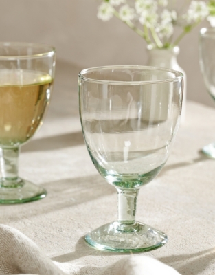 Kinsley Wine Glasses – Set of 4