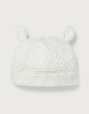 White knitted on sale baby hat