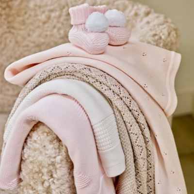 Pink heart outlet baby blanket