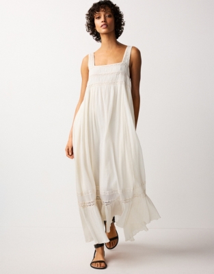 Lace Insert Maxi Dress