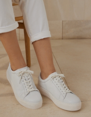 Lace Up Flatform Sneakers