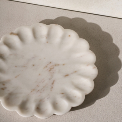 Larton Scalloped Marble Plate