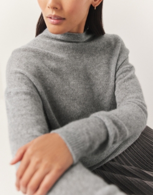 Layering Cashmere Mock Neck Jumper