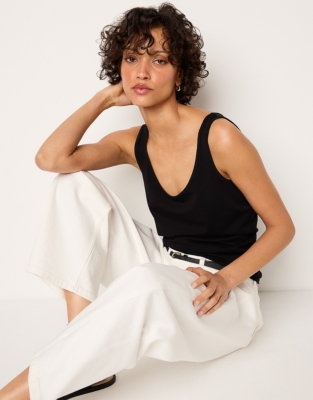Layering Versatile Vest - Black