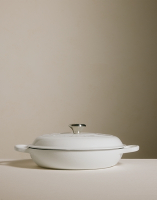 Le Creuset Shallow Casserole Dish – 30cm