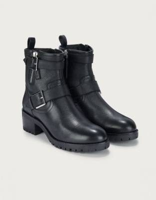 White company 2025 biker boots