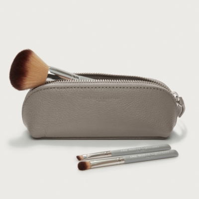 White company toiletry discount bag