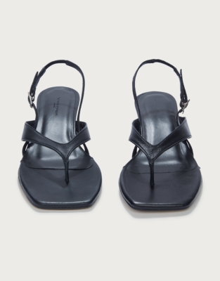 Leather Kitten Heel Toe Post Sandals - Black