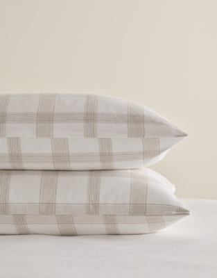 Lewes Check Classic Pillowcase – Single