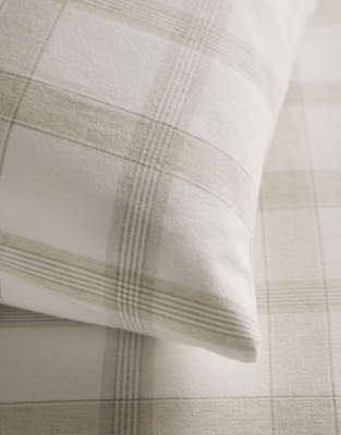 Lewes Check Classic Pillowcase – Single