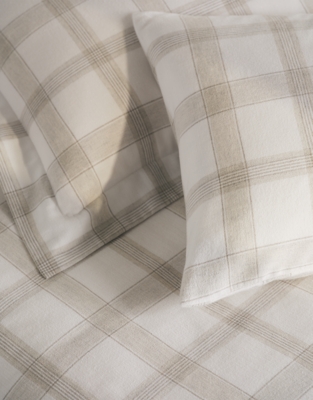 Lewes Check Classic Pillowcase – Single