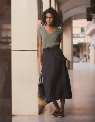 Linen button front store skirt