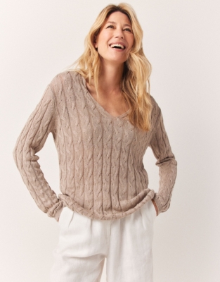 Linen Cable V-Neck Sweater