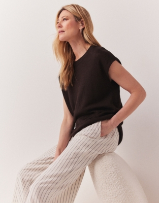 Linen Relaxed Knitted T-Shirt - Chocolate