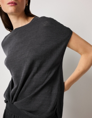 Linen Rich Curved Hem Knitted Tee