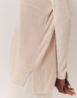 Linen Rich Oversized V-Neck Jumper - Shell