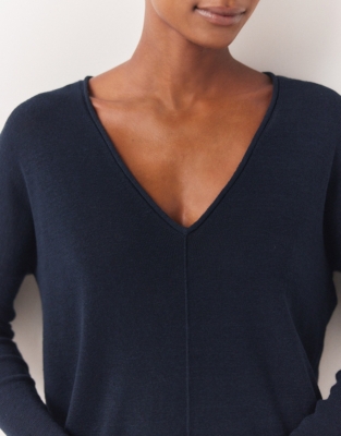 Linen Rich Oversized V-Neck Jumper - Navy