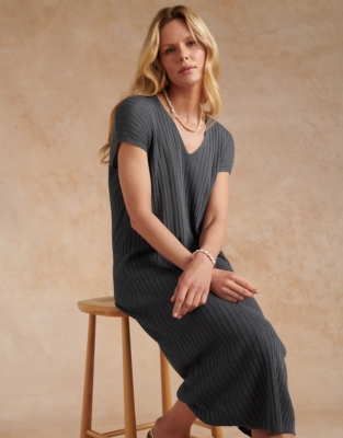 The white company store dresses