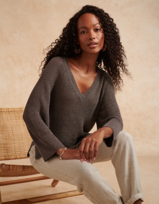 Linen v shop neck sweater