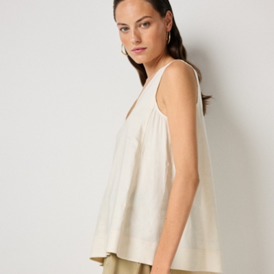 Linen Rich V-Neck Shell Top