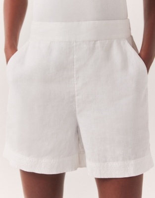 Linen Stitch Detail Shorts - White