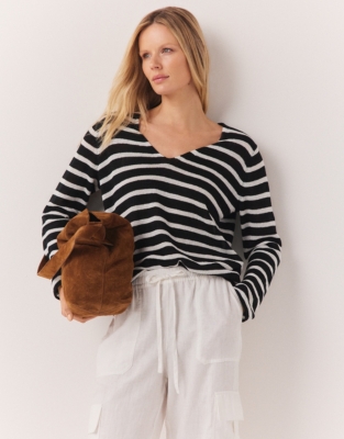 Linen Stripe V-Neck Jumper