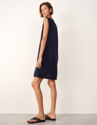 Linen Tucked Shoulder Shift Dress
