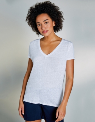 Linen V-Neck Gathered T-Shirt | Clothing Sale | The White Company UK