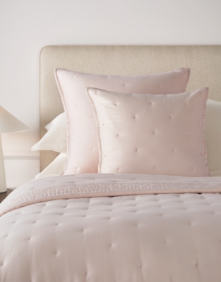 Lois Cushion